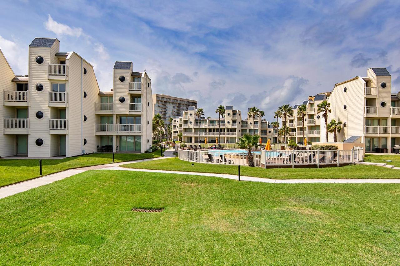 Villa Ground Floor And Private Terrace à South Padre Island Extérieur photo